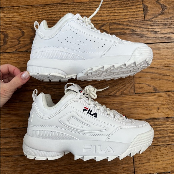 Fila Kid's Disruptor II Sneaker Size 4 - Picture 2 of 13